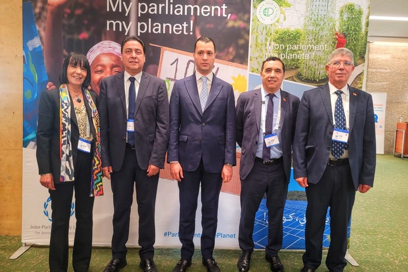 وفد برلماني مغربي يتصدى لمناورات الجزائر