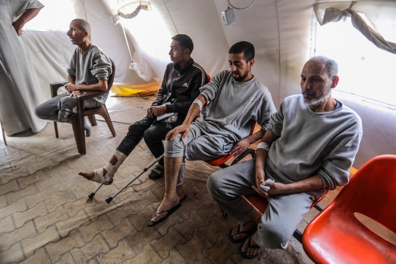 إسرائيل تفرج عن 150 معتقلا فلسطينيا إسرائيل تفرج عن 150 معتقلا فلسطينيا