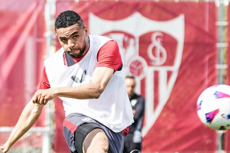 إشبيلية يراهن على رفع قيمة بيع النصيري