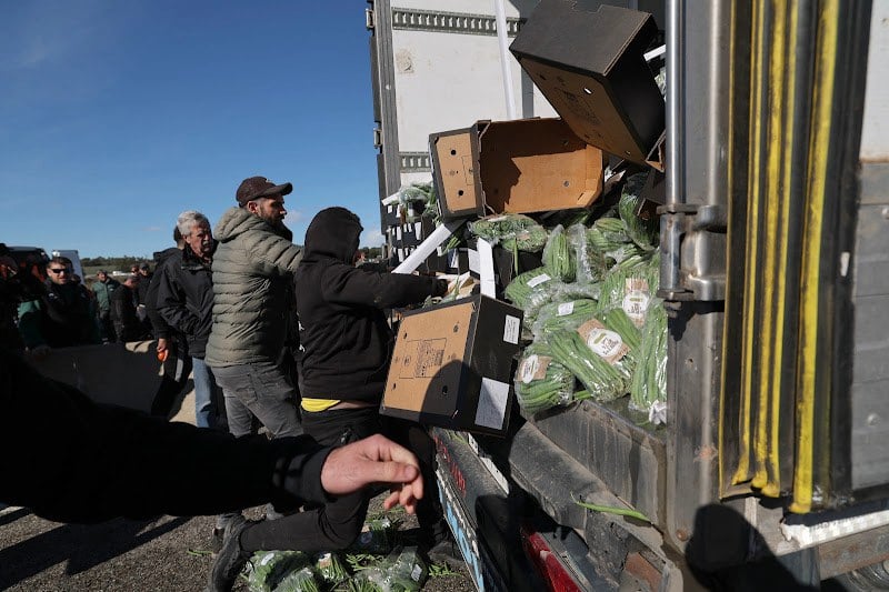 استهداف المنتوج المغربي يدفع مصدرين إلى التهديد بمقاطعة الاتحاد الأوروبي استهداف المنتوج المغربي يدفع مصدرين إلى التهديد بمقاطعة الاتحاد الأوروبي