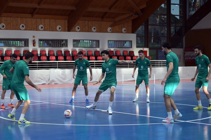 الدكيك يختتم التحضيرات لمقابلة زامبيا الدكيك يختتم التحضيرات لمقابلة زامبيا