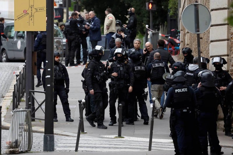 طوق أمني حول قنصلية إيران في باريس