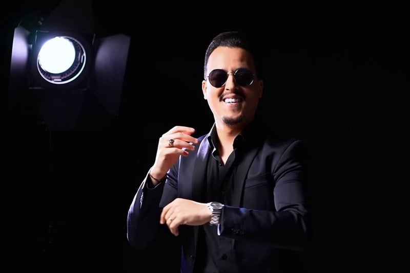 كمال عموري يكسر العزلة الفنية بأغنية كمال عموري يكسر العزلة الفنية بأغنية