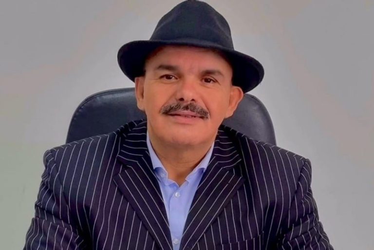 السويني: تقديم موعد الاقتراع الرئاسي في الجزائر يبعث بـ"رسائل متناقضة"