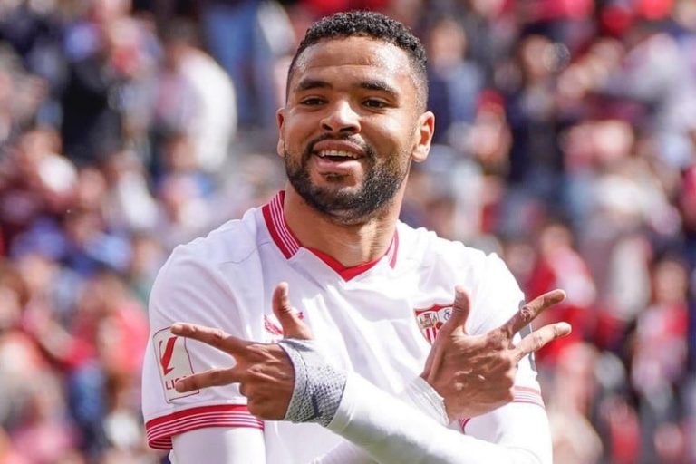 النصيري يجدد التألق في بطولة "الليغا"