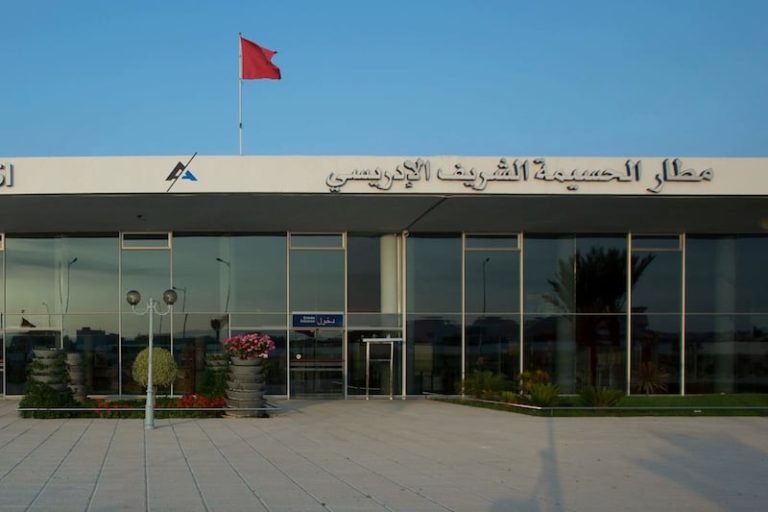حركة النقل الجوي ترتفع في مطار الحسيمة