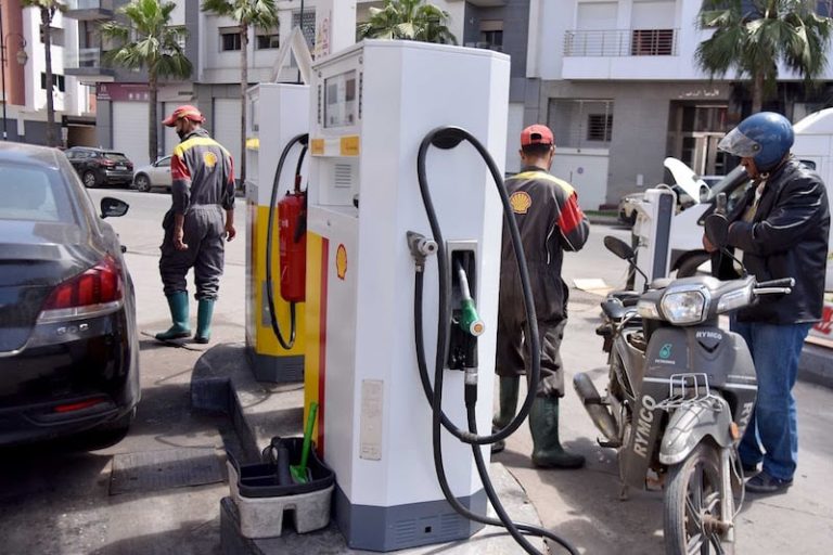 زيادات طفيفة في أسعار المحروقات بالمغرب وسط مخاوف من تقلبات الصيف