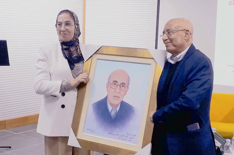 لقاء أدبي يتناول بذل العياشي أبو الشتاء