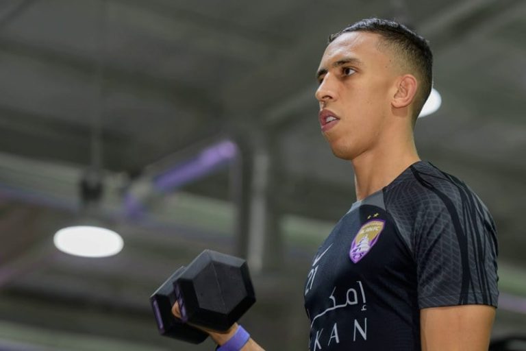 مجهودات طبية تؤهل رحيمي للقاء الهلال