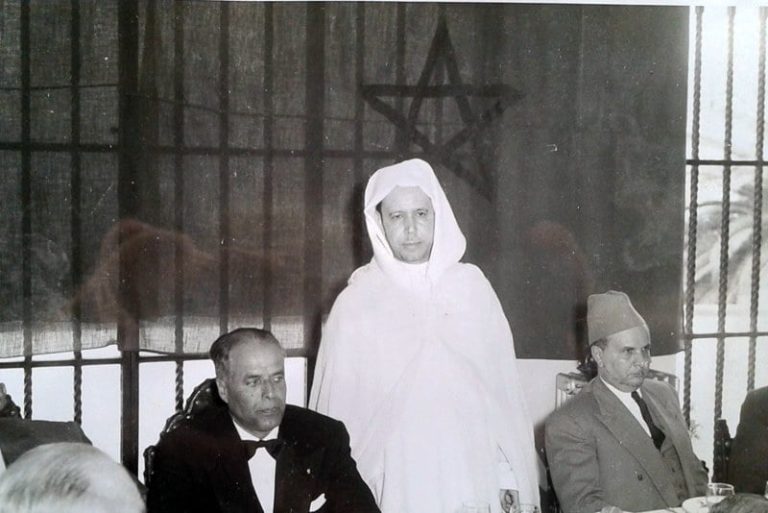 مذكرات غير شخصية .. سيرة عبد الله كنون تنفتح على التاريخ وقيم المعرفة