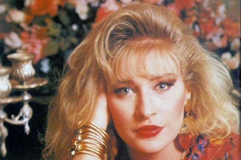 وفاة الفنانة المصرية شيرين سيف النصر