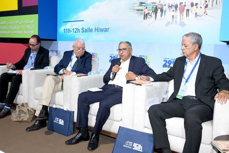 الكراوي يتناول "معطيات مرجعية" لتجربة تدريس العلوم الاقتصادية في المغرب