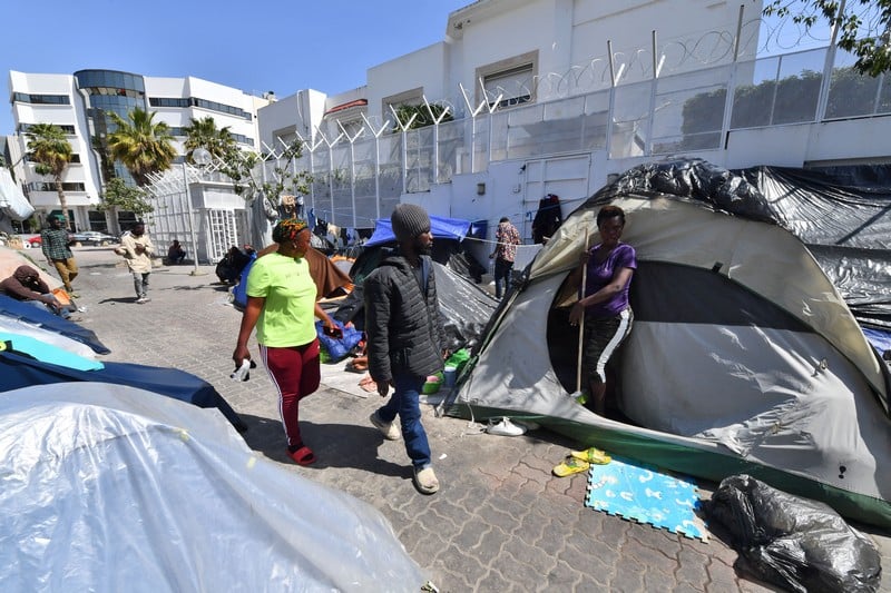 تونسيون يتظاهرون لإجلاء جنوب صحراويين