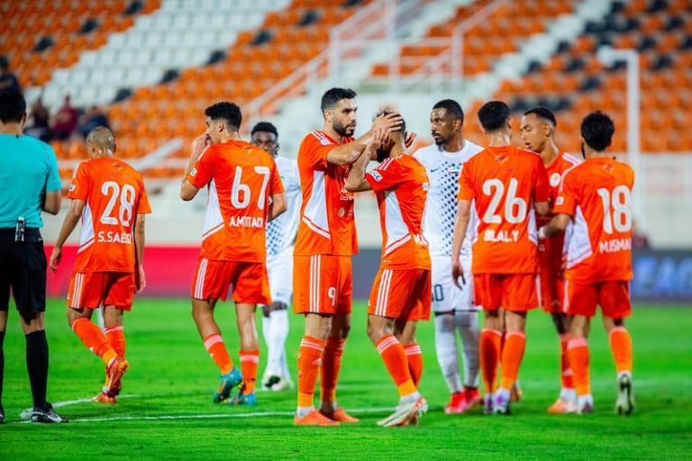 أزارو يواصل التألق في الدوري الإماراتي