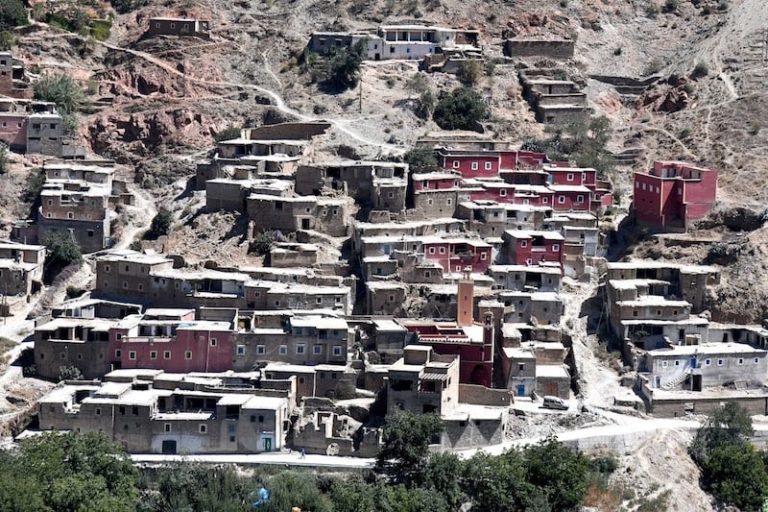 أول دراسة تقدر إجمالي الخسائر الاقتصادية لزلزال الحوز بنحو 3 مليارات درهم