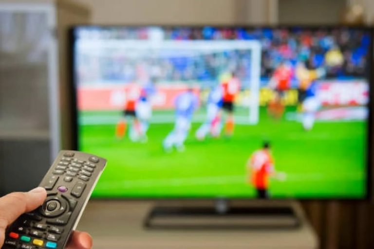 القضاء الفرنسي يأمر بحظر خدمات "IPTV"