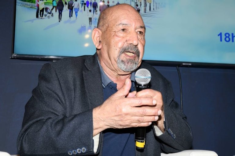 بنكراد يفكك ملامح "العبودية الجديدة"