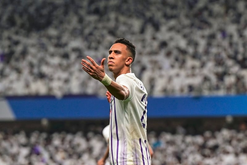 رحيمي أفضل لاعب وهداف بطولة آسيا