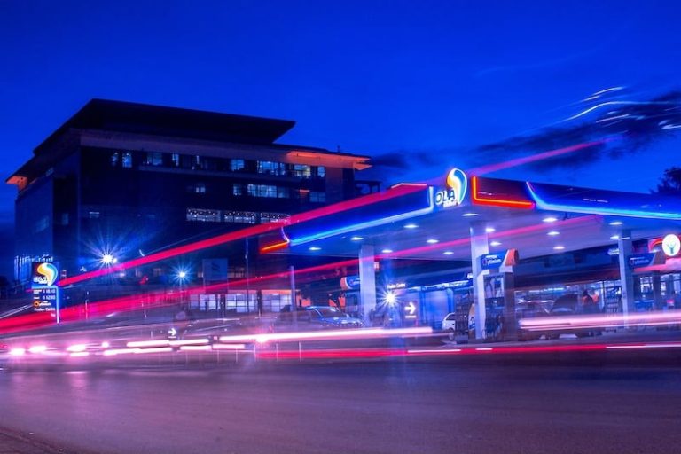 زيوت التشحيم تجمع