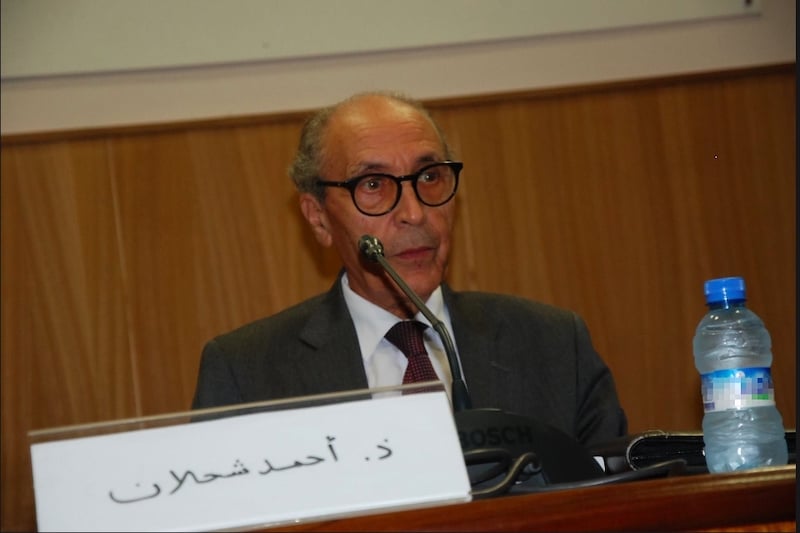 شحلان ينشر المسيرة في "سِنّ الذهب"