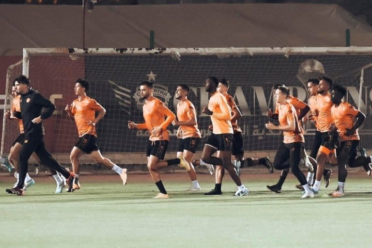 لاعبو نهضة بركان: "غادي نديرو اللي علينا"