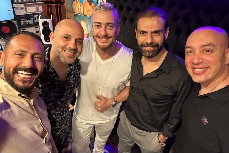 لمجرد يعود إلى الغناء باللهجة المصرية