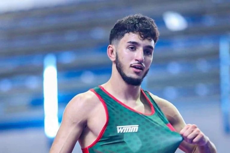 مصارعون يتوجون بالذهب في الأردن