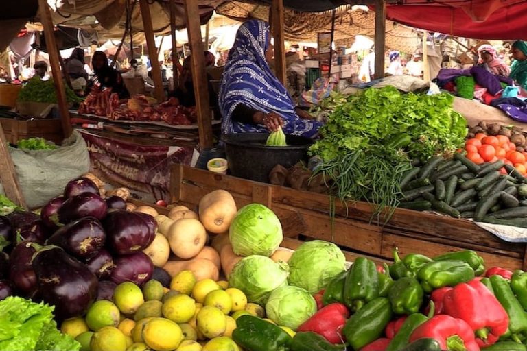 منتدى المستهلك الموريتاني يثمن مراجعة الرسوم الجمركية على المنتوج المغربي