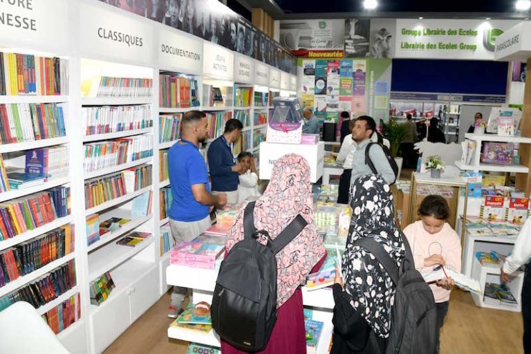 ناشرون ينسقون خارطة طريق للكتاب