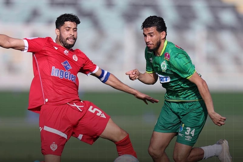 الانتصار في "الديربي" وتعادل الجيش الملكي يضعان الرجاء في صدارة الدوري الانتصار في "الديربي" وتعادل الجيش الملكي يضعان الرجاء في صدارة الدوري