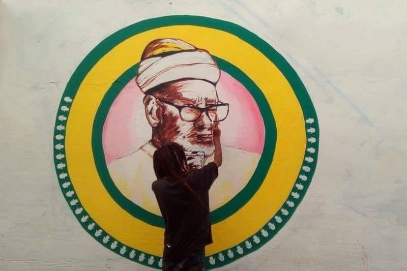 بنعلي الرباطي.. فنان استلهم روح التراث لصنع هوية اللّوحة المغربية