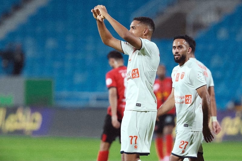 صابيري يتمنى اللعب بجانب رونالدو