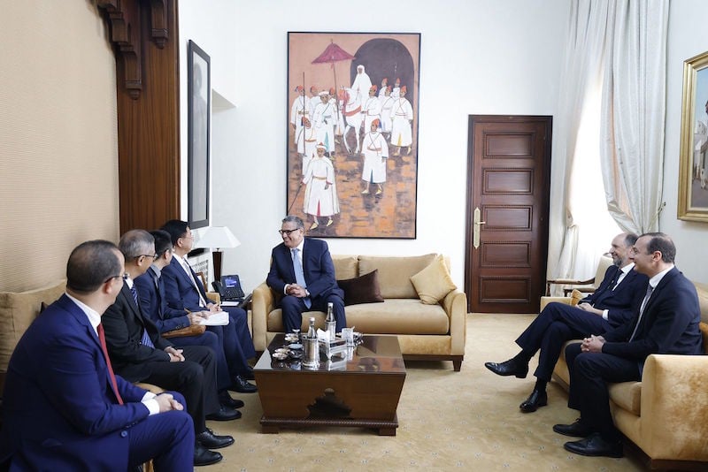 مجموعة عالمية تُنشئ بالمغرب مصنعا ضخما لإنتاج بطاريات السيارات الكهربائية