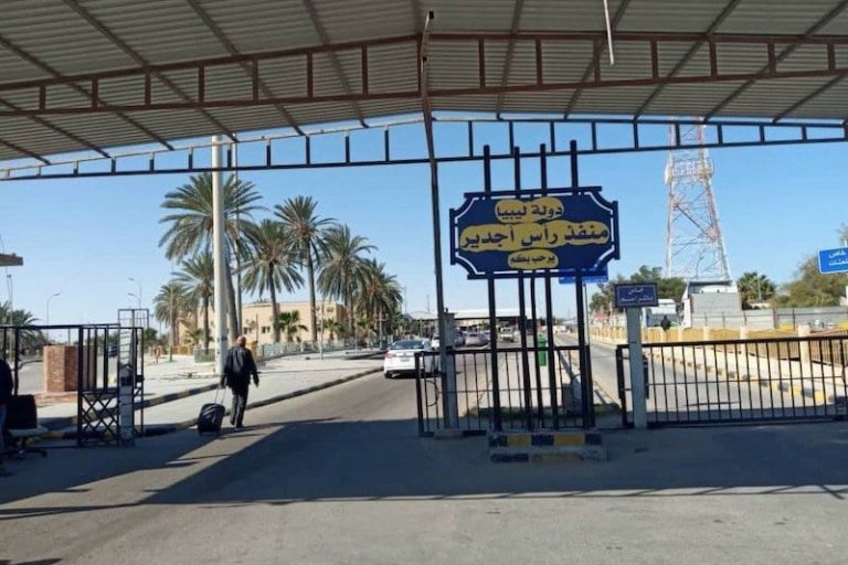التعثر يطال فتح معبر بين ليبيا وتونس