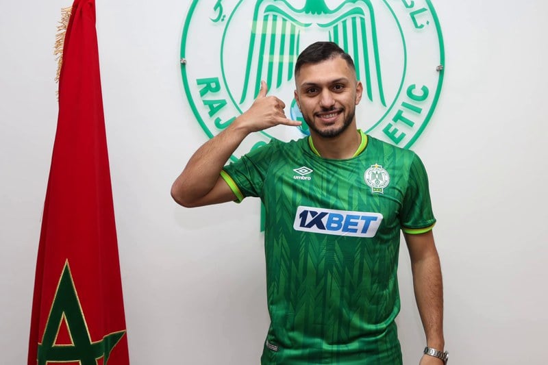 الرجاء يفاوض الترجي حول بقاء بن عياد