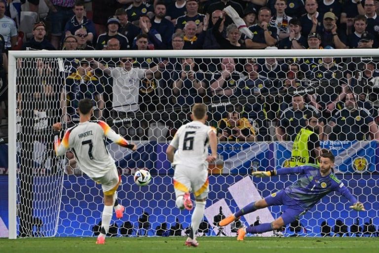"الماكينات الألمانية" تفتتح "يورو 2024" بدك شباك المنتخب الأسكتلندي