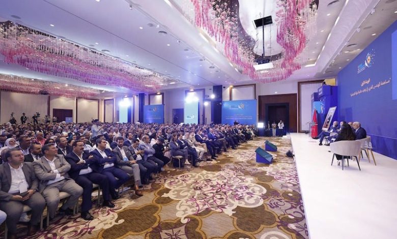 رئيس الحكومة: الملك محمد السادس هو المهندس الأول للتنمية في المغرب رئيس الحكومة: الملك محمد السادس هو المهندس الأول للتنمية في المغرب