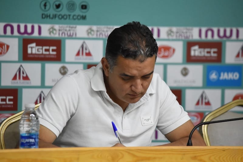 الدفاع الجديدي يخطط لمباريات الأضواء