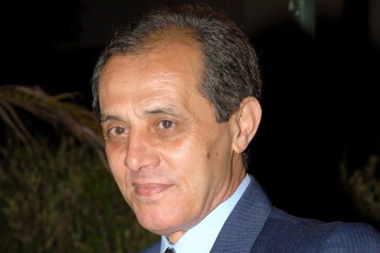 التطواني يختتم الموسم الشعري بتطوان