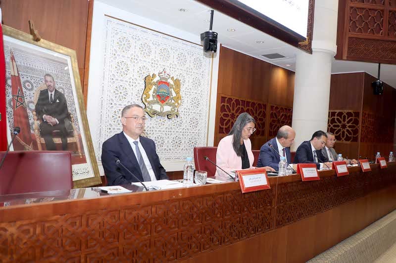 الحكومة تخطط لزيادة معدل النمو إلى 4,6 في المائة خلال السنة المقبلة