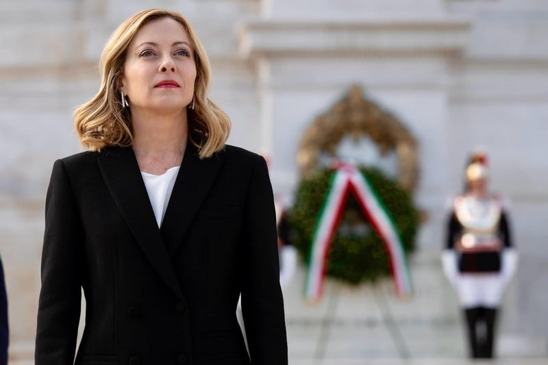 العزلة تهدد ميلوني بالاتحاد الأوروبي العزلة تهدد ميلوني بالاتحاد الأوروبي