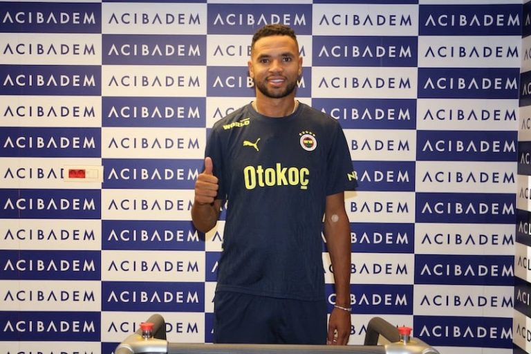 النصيري ينضم إلى فنربهتشه بأكبر صفقة