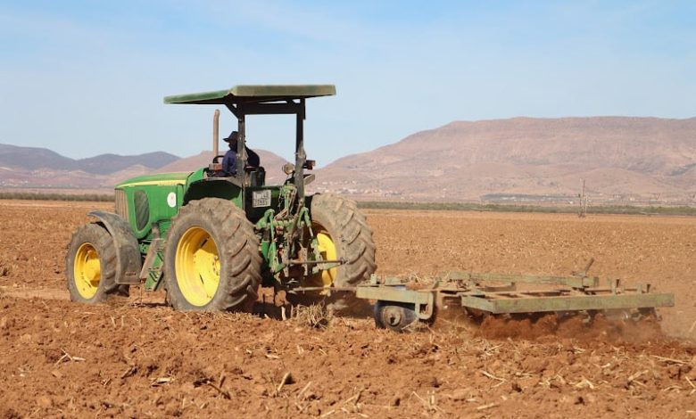 البنك الدولي يتوقع نمو الاقتصاد المغربي بنسبة 3,9% في العام الجاري تقرير يرصد اضطراب الدورات الزراعية وتحسن القيمة المضافة الصناعية