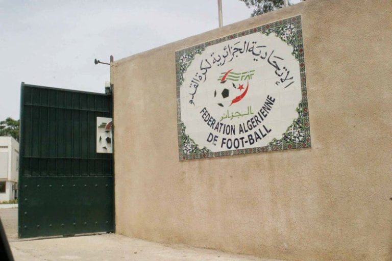 تهم فساد تلاحق مسؤولين كرويين بالجزائر