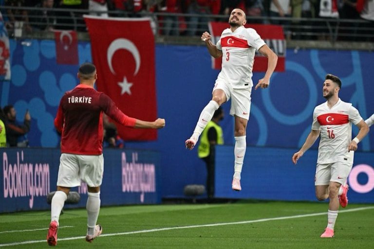 ديميرال يحسم عبور منتخب تركيا إلى ربع نهائي "يورو 2024" أمام النمسا