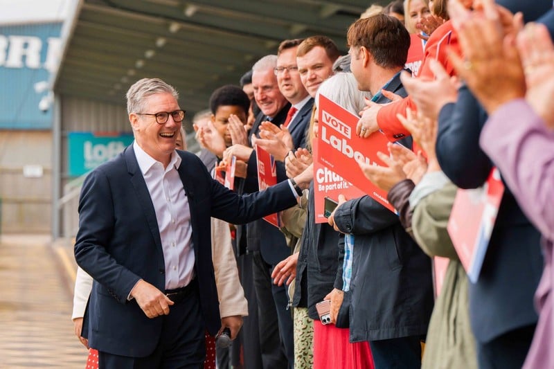 ستارمر.. رئيس وزراء بريطانيا المقبل؟