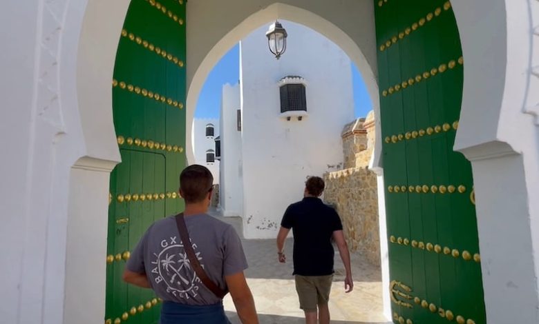 عدد السياح يرتفع بـ14 % في المغرب عدد السياح يرتفع بـ14 % في المغرب