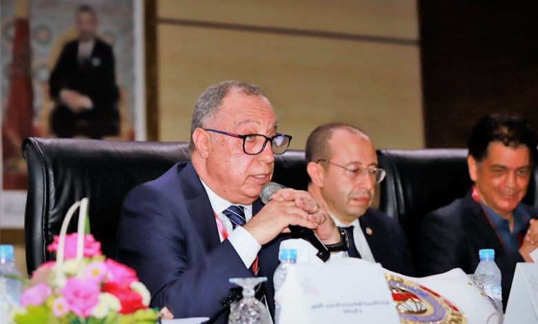 جامعة الملاكمة تقيل "الإدارة التقنية" جامعة الملاكمة تقيل "الإدارة التقنية"