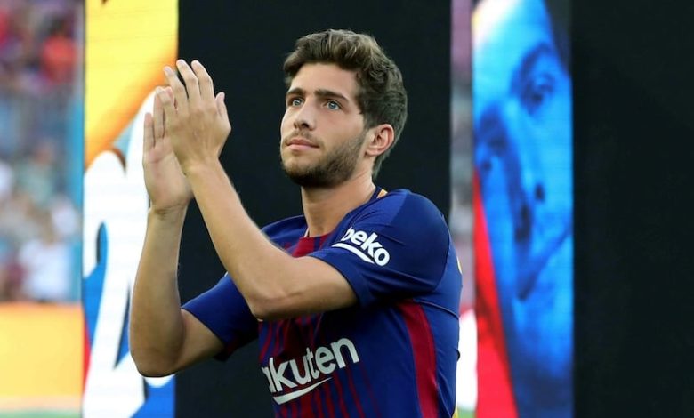 روبرتو يغادر برشلونة بعد 14 موسماً روبرتو يغادر برشلونة بعد 14 موسماً