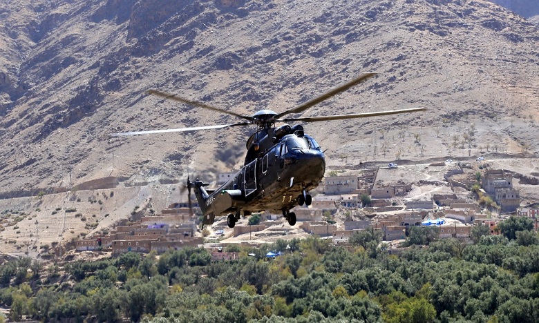 طاطا.. نقل وإسعاف سيدة حامل وأخرى تعاني مرضا مزمنا عبر مروحية إلى المستشفى طاطا.. نقل وإسعاف سيدة حامل وأخرى تعاني مرضا مزمنا عبر مروحية إلى المستشفى